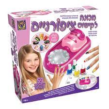 מכונה לקישוט ציפורניים